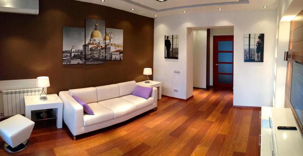 Apartment Mihailovskaya Kiev Dış mekan fotoğraf