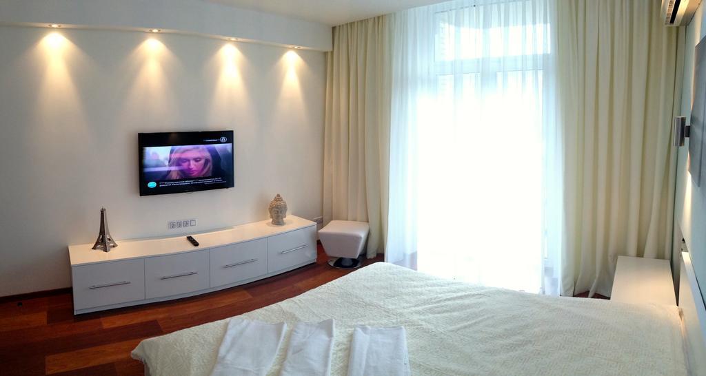 Apartment Mihailovskaya Kiev Dış mekan fotoğraf